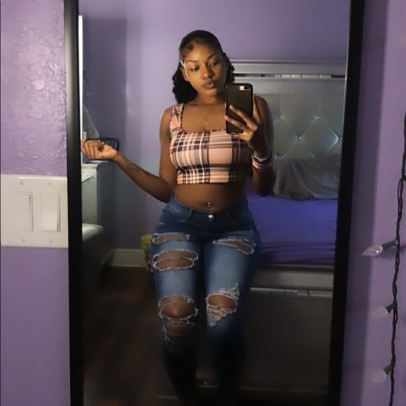 Meet your Posher, Sarah - Picture 1 of 1